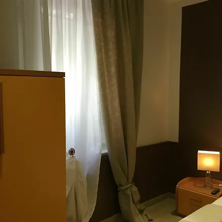 בית הארחה Next Stop St Peter