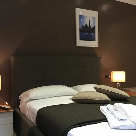 בית הארחה Next Stop St Peter 4*