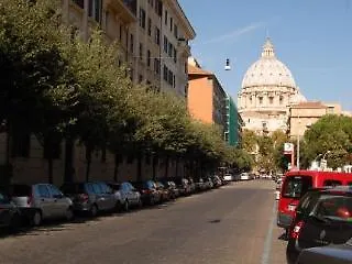 Next Stop St Peter 4* Rom
