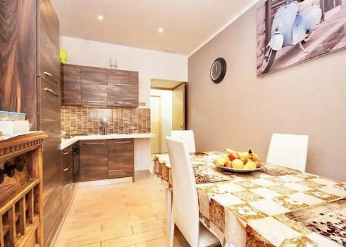 Next Stop St Peter روما