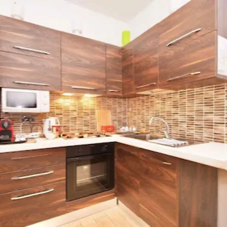 Next Stop St Peter Roma